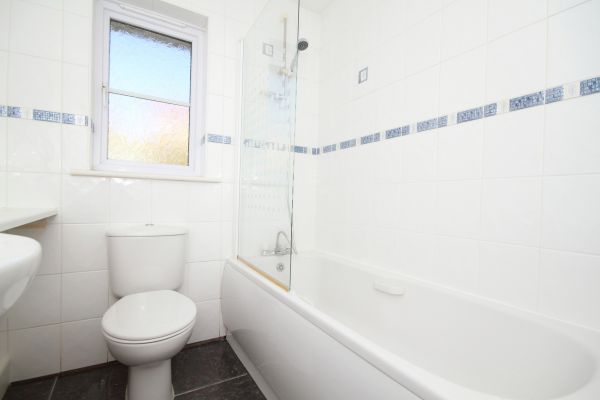 Shower Window Replacement in Broomfield